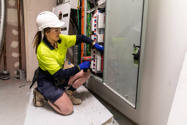 Best Electrician for Home Renovation  in Spencer, IA